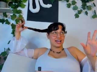 nataliepeterson — Camsoda recorded stream image, 18.10.2025 01:00