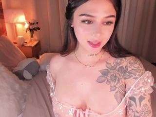 danieink — Camsoda recorded stream image, 18.10.2025 05:10