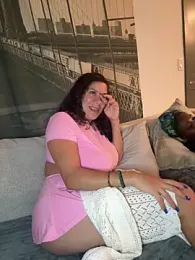 Bigbuttbrooklynn — Stripchat recorded stream image, 19.10.2025 02:30
