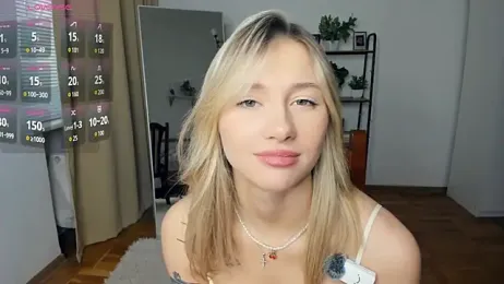 FaaBinaa — Stripchat recorded stream image, 19.10.2025 07:00