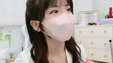 -minami- — Stripchat recorded stream image, 19.10.2025 12:00