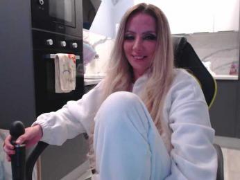 blondalina — Bongacams recorded stream screenshot (20 Feb 2025)