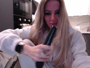 blondalina — Bongacams recorded stream screenshot (20 Feb 2025)