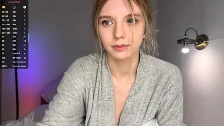 FruityXo — Stripchat recorded stream screenshot (20 Oct 2025)