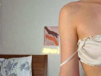 minnietammy — Chaturbate recorded stream screenshot (20 Oct 2025)