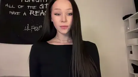 ur_molly — Stripchat recorded stream image, 21.10.2025 02:00