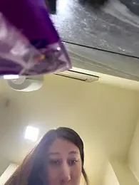 roouse — Stripchat recorded stream image, 20.10.2025 21:10