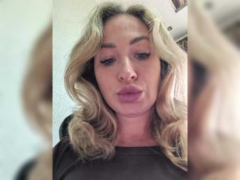 goddesssssss — Bongacams recorded stream screenshot (21 Oct 2025)