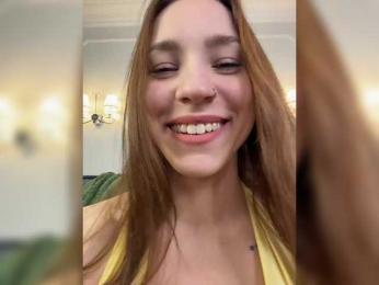 avolood — Bongacams recorded stream screenshot (21 Oct 2025)