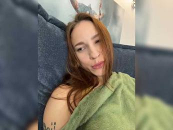 avolood — Bongacams recorded stream screenshot (21 Oct 2025)