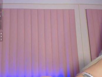 milaowens — Bongacams recorded stream screenshot (22 Oct 2025)