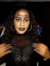 AmazonianMistress — Stripchat recorded stream image, 22.10.2025 21:20