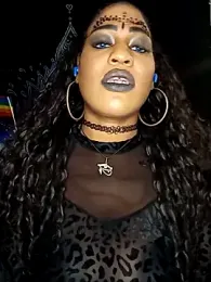 AmazonianMistress — Stripchat recorded stream image, 22.10.2025 21:20
