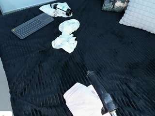 angie-roses — Camsoda recorded stream image, 22.10.2025 23:50