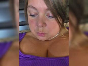 FLUFFY_BEAUTY — Bongacams recorded stream image, 23.10.2025 14:50
