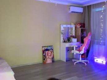 queenelia — Chaturbate recorded stream image, 23.10.2025 13:20
