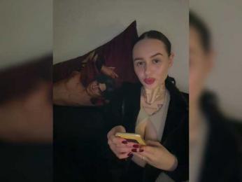 Italianka — Bongacams recorded stream image, 24.10.2025 00:30