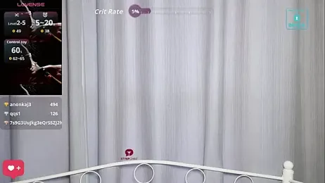 Eden-top — Stripchat recorded stream image, 24.10.2025 05:50