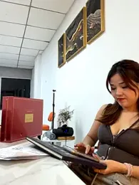 Efangfang — Stripchat recorded stream screenshot (24 Oct 2025)