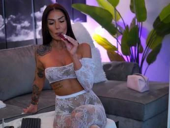 RaquelleVon — Bongacams recorded stream image, 24.10.2025 08:20