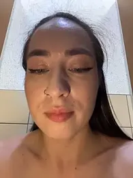 Holly_Play — Stripchat recorded stream image, 24.10.2025 10:00
