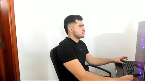 blueroom_party — Stripchat recorded stream image, 21.02.2025 13:40