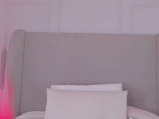 chloedee — Camsoda recorded stream image, 24.10.2025 11:40