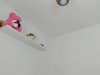 Alisson Mendez — Flirt4free recorded stream screenshot (24 Oct 2025)