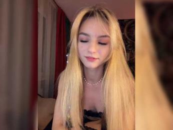 ilittleheart — Bongacams recorded stream image, 21.02.2025 17:20
