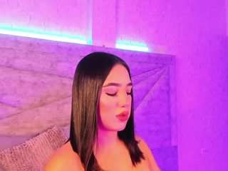 sofiisweet — Camsoda recorded stream image, 25.10.2025 13:50