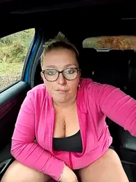 winniess40 — Stripchat recorded stream image, 26.10.2025 08:00
