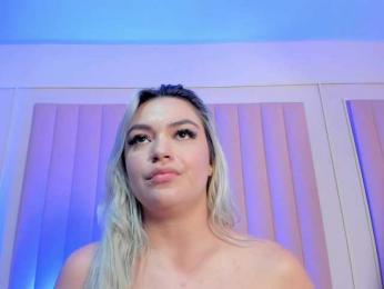 milaowens — Bongacams recorded stream screenshot (26 Oct 2025)