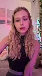 LunaRase — Stripchat recorded stream screenshot (27 Oct 2025)