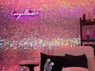 lucyallen4201 — Camsoda recorded stream image, 27.10.2025 10:10