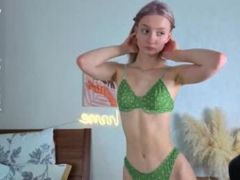 minnietammy — Chaturbate recorded stream screenshot (27 Oct 2025)