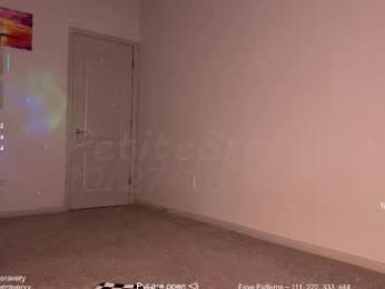 petitebrat — Chaturbate recorded stream screenshot (27 Oct 2025)