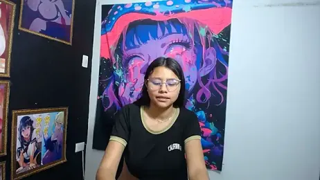 SofieLove_01 — Stripchat recorded stream image, 28.10.2025 09:00