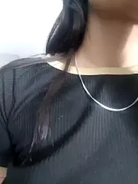 SofieLove_01 — Stripchat recorded stream image, 28.10.2025 09:00