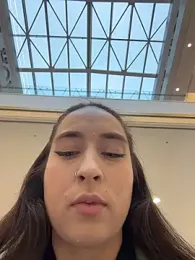 Holly_Play — Stripchat recorded stream image, 28.10.2025 09:00