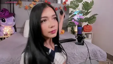 emy_bonita1 — Stripchat recorded stream image, 29.10.2025 00:00