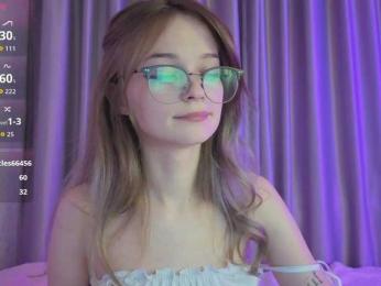 vialeta-baby — Bongacams recorded stream image, 28.10.2025 23:00