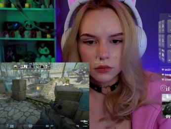 fymryn — Bongacams recorded stream image, 28.10.2025 22:10