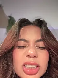 Aryrosee — Stripchat recorded stream image, 30.10.2025 01:00