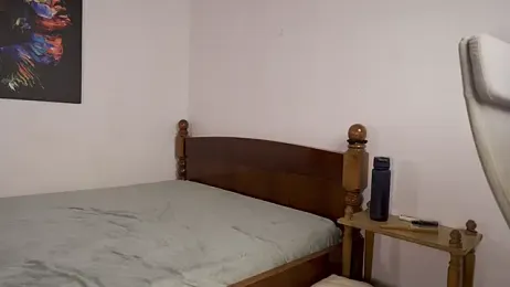 foxeslovefoxes — Stripchat recorded stream screenshot (30 Oct 2025)