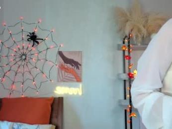 minnietammy — Chaturbate recorded stream screenshot (31 Oct 2025)