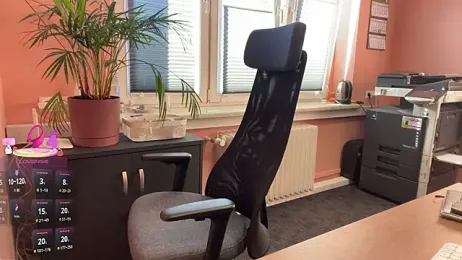 legsLONG — Stripchat recorded stream image, 31.10.2025 04:50