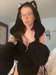 dreamteemergirl — Stripchat recorded stream image, 31.10.2025 18:20