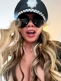 alicee16 — Stripchat recorded stream image, 31.10.2025 21:00