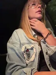 AnastasiaAniess — Stripchat recorded stream image, 31.10.2025 21:40
