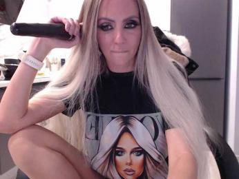 blondalina — Bongacams recorded stream screenshot (31 Oct 2025)